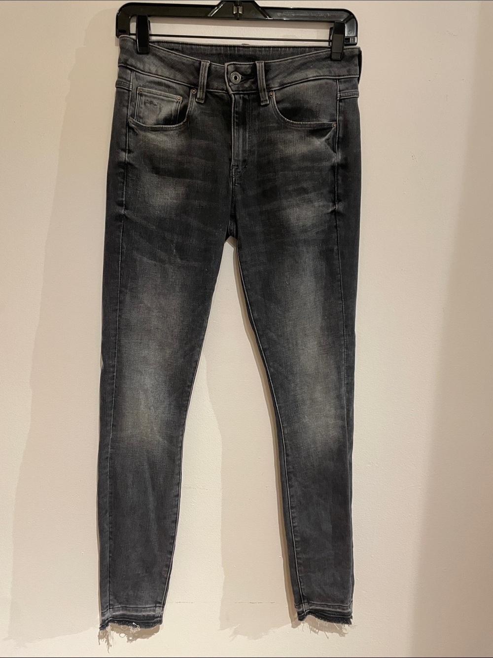 G-Star Womens Skinny Jeans in Washed Black